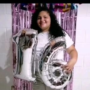 Meet your Posher, Ana